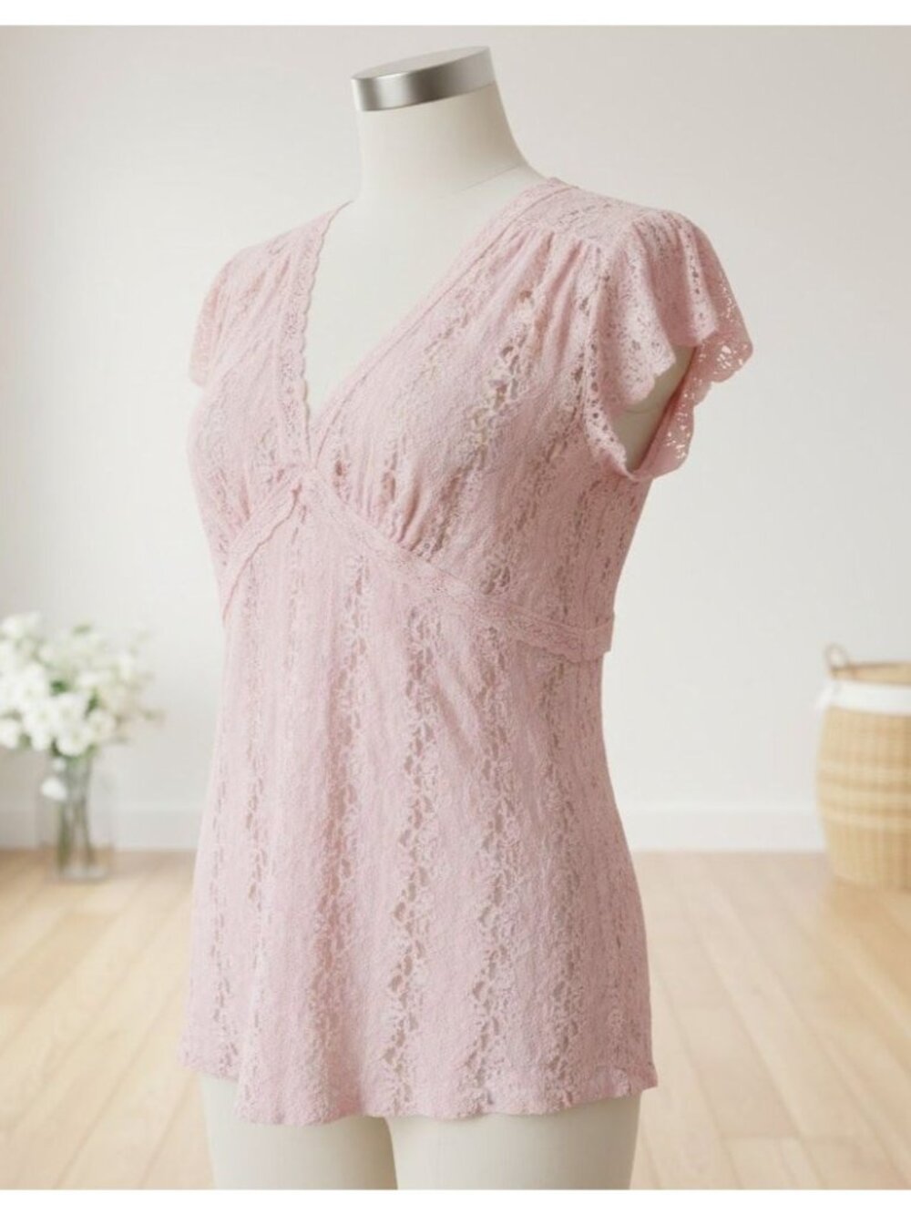Vintage Y2K Pink Lace Top - Flutter Sleeve V-Neck Coquette Blouse Large babydoll